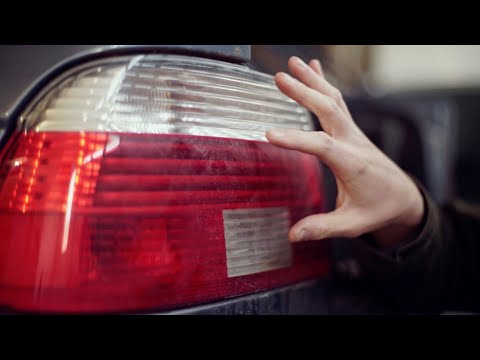 Dead Taillight - BMW E39 525i - Replacing the Taillight Housing