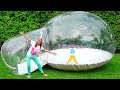 Vlad et Niki s'amusent dans une maison gonflable - Des histoires amusantes pour les enfants