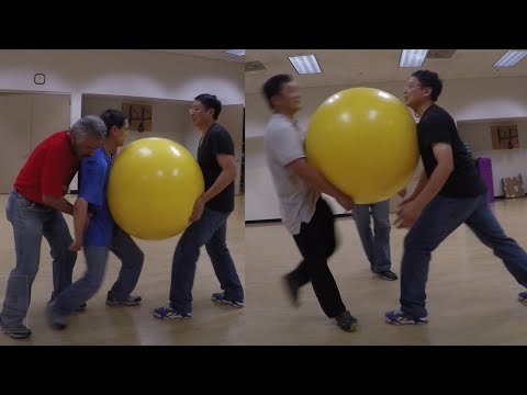 Taiji Push Hands Fun Game For Hip Rotation and Center Axis