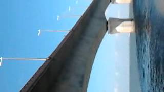 preview picture of video 'Saut du pont de l'il de Re.'