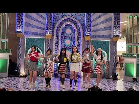 Love Me Like This Nmixx by Trixie