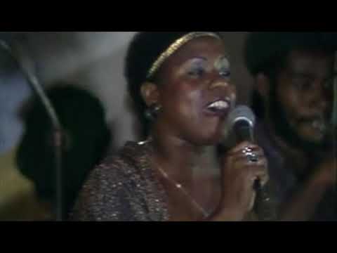 Barbara Jones "live"