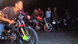 Download lagu Drag bike tegal  jupiter (bms speed) vs satria fu (q-most speed) mp3