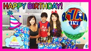 BIRTHDAY PARTY: Paw Patrol Cake with TOY SURPRISE Inside Cake Smash with Ryan & Princess T