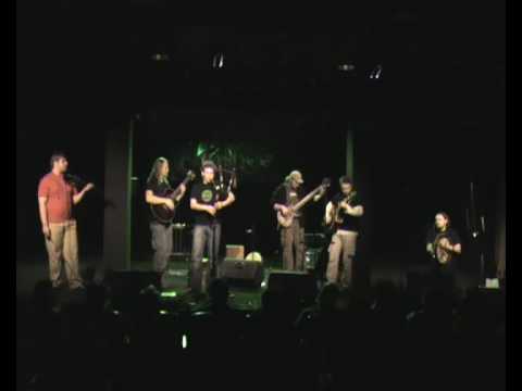 Banshee Celtic Band  - Greenlands Live