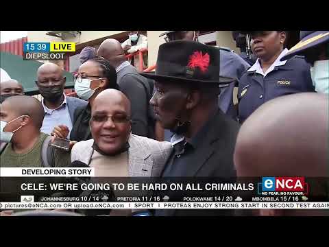 Ministers address residents in Diepsloot (1 2)
