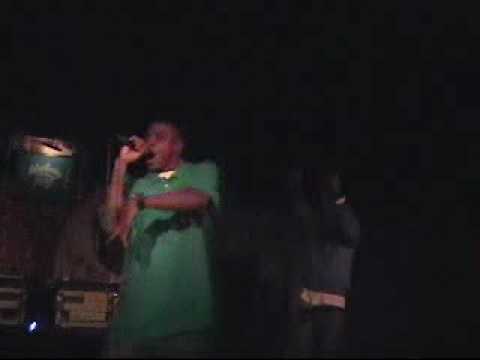 KD-NOTHIN TO ME @ BLUEBERRY HILL 5-14.wmv