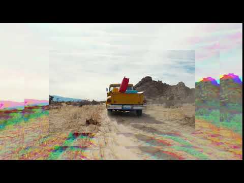 When FRIENDS call, be ready - American Tourister 2020