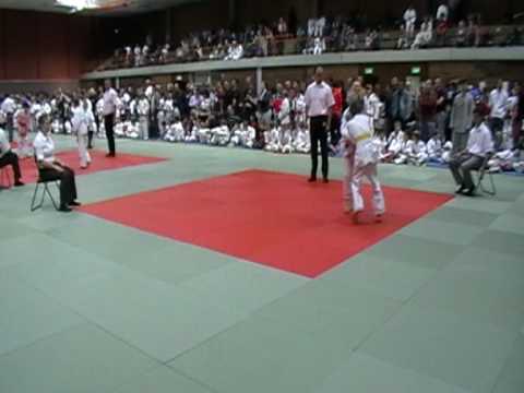 HEM U14m bis 34 kg: 2. Kampf von Sebastian Bickert