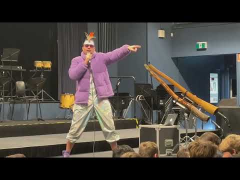 Mitch Tambo at Wangaratta High School, featuring amazing didgeridoo solo