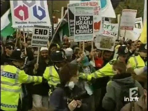 8 p.m. news: [broadcast of April 13, 2002]