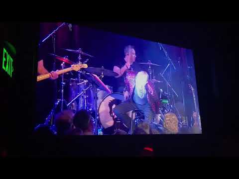 download lagu mp3 mp4 Peter Murphy David Bowie, download lagu Peter Murphy David Bowie gratis, unduh video klip Peter Murphy David Bowie