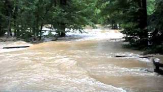 preview picture of video 'Driveway Flood 9:40am 8-18-2010 Part 1'