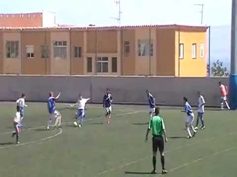 OWEN CARBALLO N.16, CD TENERIFE, TEMPORADA 2013-2014 CHINCANAYRO A - INFANTIL A, PREFERENTE GRUPO 1