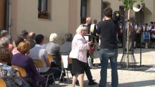 preview picture of video 'Marktplatzeinweihung in Kirchenthumbach: Impressionen'