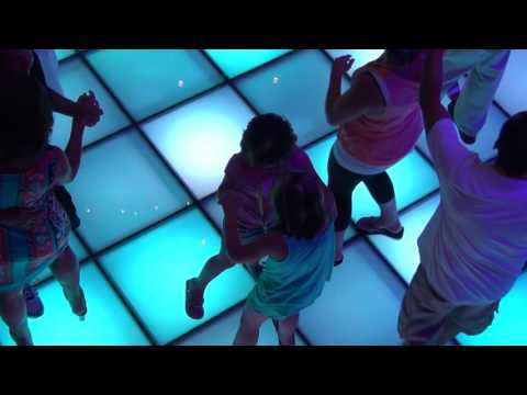 Lizzy Riley Dancing on Cruise 3