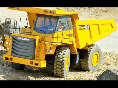 FANTASTIC RC DUMP TRUCK, LIEBHERR EXCAVATOR AND WHEEL LOADER  ON A CONSTRUCTION SITE!
