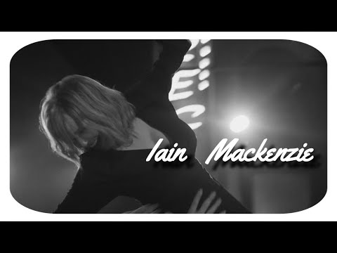 Iain Mackenzie - Love Me All Around The World