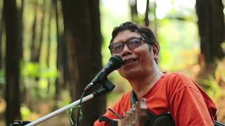 Download lagu Dhalang Poer - Gang Dolly (Live Perform Sumbernaga) mp3 Download lagu Dhalang Poer - Gang Dolly (Live Perform Sumbernaga) mp3