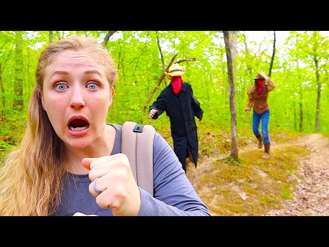 BANDITS ARE CHASING US!