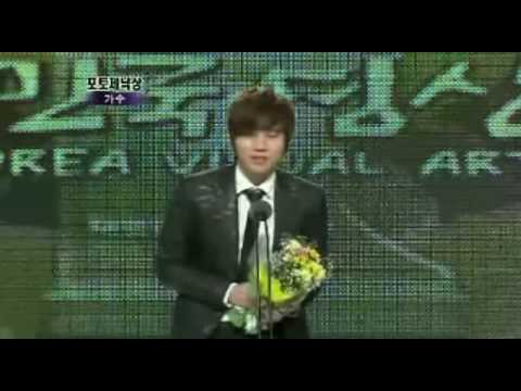 20091125 K.Will got Photogenic Award