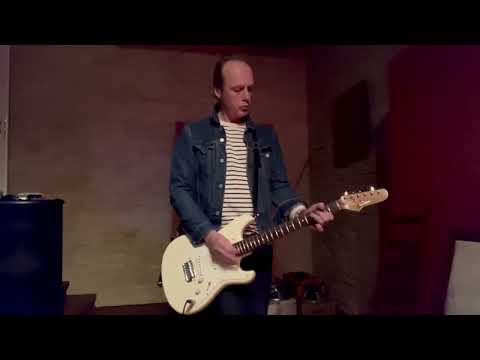 T.love - Pochodnia - gitara Jan Benedek.