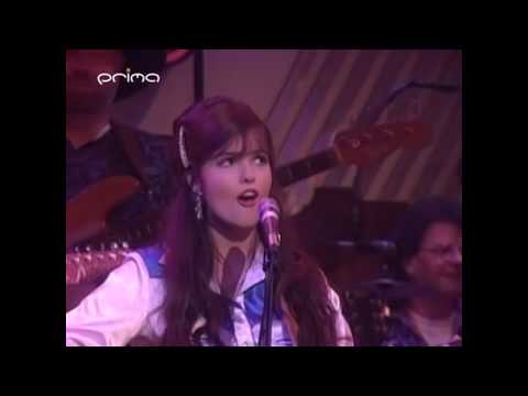 Karen Foster - Girls with guitars | Step by Step