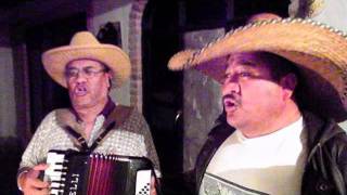 El Asesino-Los Bravos del Trago