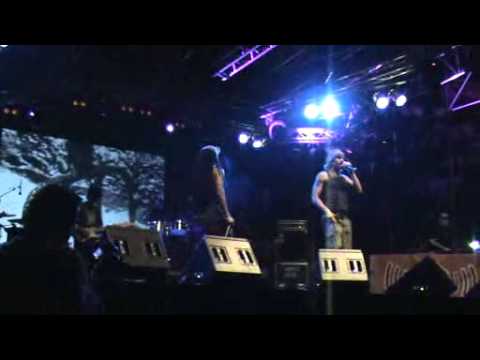 Caparezza and Macaco (also featuring)