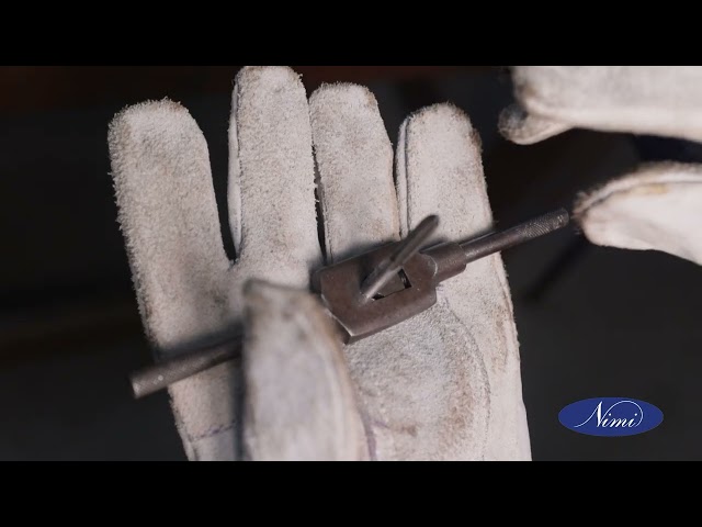 Dovetail and dowel pin assembly 