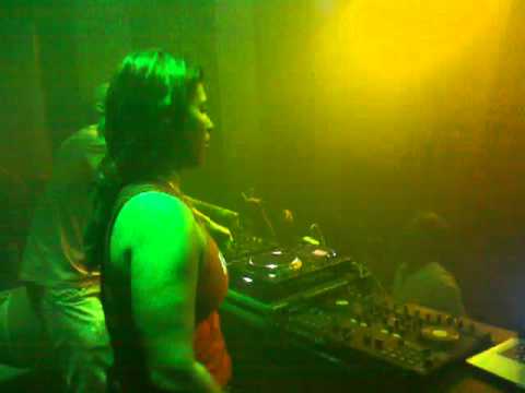 DJ Ana Paula - RED PARTY - San Sebastian Salvador