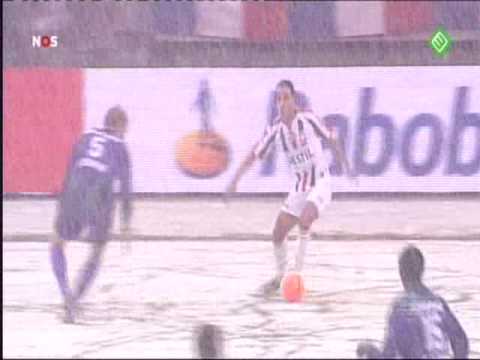 Eredivisie 2009 : J12 : Willem II - Groningen : 3-0