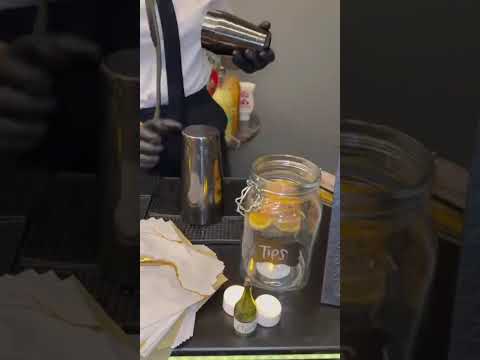 Promotional video thumbnail 1 for LUAR Mobile Bar