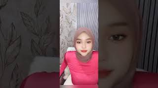 Download lagu BIGO LIVE DITA HIJAB SANGE PENGEN DI3NT0D SAMBIL DIREMES'IN TT MULUSS NY mp3