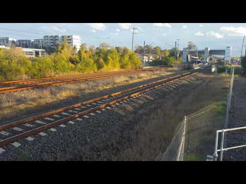 NR98/NR75 (GHAN) haul train 6MW2 through Leumeah