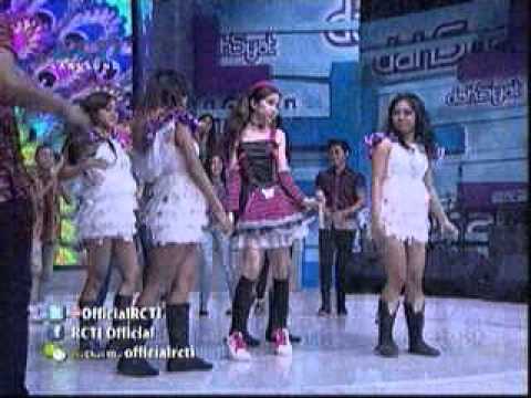 Agatha Chelsea at Dahsyat 22 Maret 2014