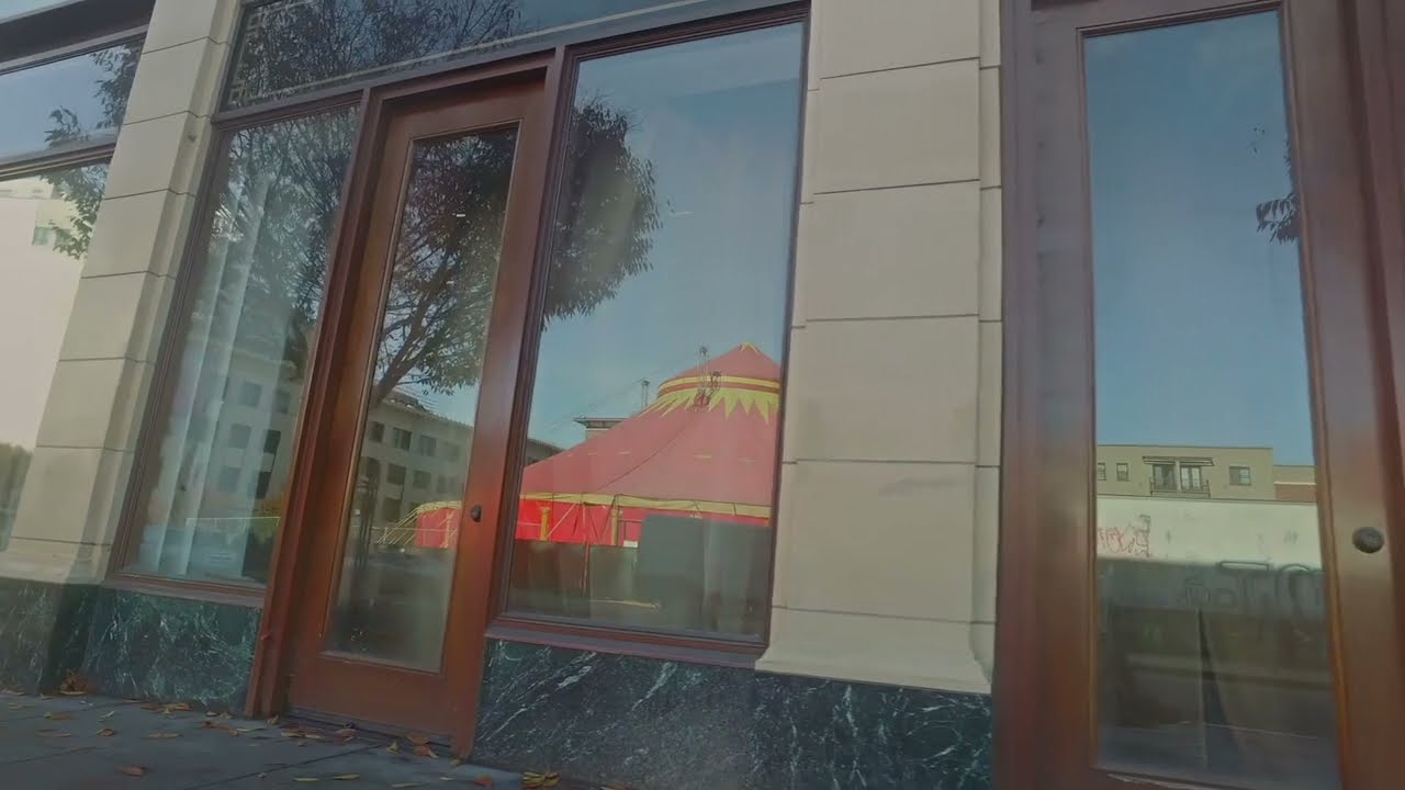 preview clip (Audio Described)