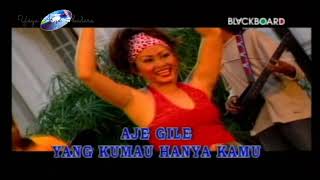 Download lagu Erna Sari - Gula Gula Cinta ( Video Karaoke HD) mp3