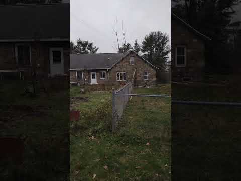 "The Mafia Summit" took place here in 1957. An estate owned by Joseph (the Barber) Barbara. 🤫