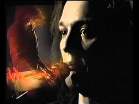 Videoclip de Laugh 'N' a 1/2 (1995 - Remaster) — D-A-D