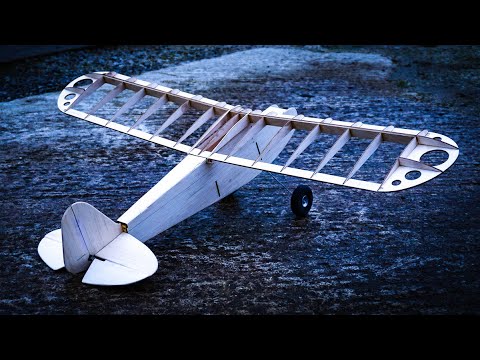 Is this the simplest R/C plane kit? - Balsa Cub - Vintage Model Co