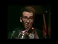 Elvis Costello - Olivers Army 1979 Top of The Pops ...