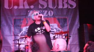 Monkeys - UK Subs (live)