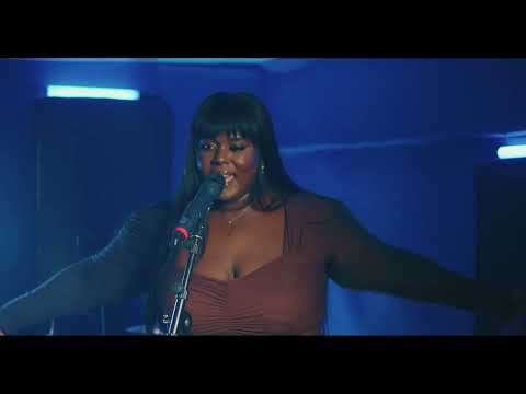 YoungBoss-Live Sessie  (EP Leaves)