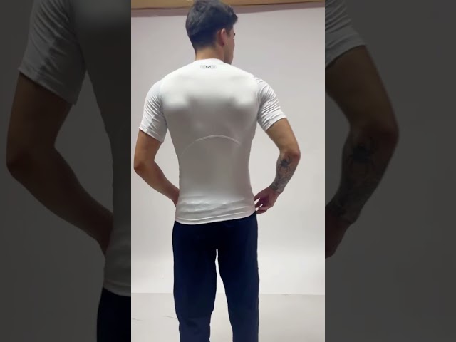 Vídeo relacionado con BSBUY Camiseta Compresion Manga Larga Hombre, Camiseta Deporte Hombre, Ropa Running Hombres, Secado Rápido, Base Layer para Entrenamiento Fitness, M