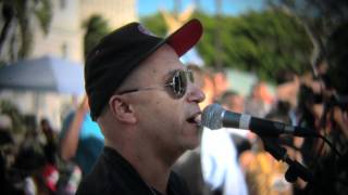 Tom Morello (The Nightwatchman) - Flesh Shapes The Day @OccupyLA