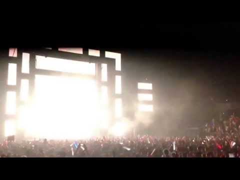 Axwell drops "Save the World" versus "Reload" mashup at LED USA May 26, 2013