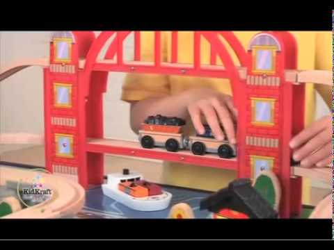 Залізниця KidKraft metropolis train set and table (17935)