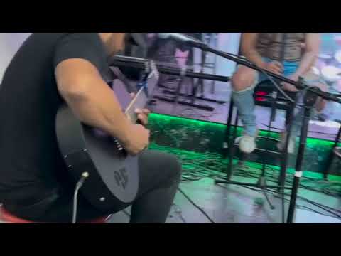 Max agende y Lenny santos