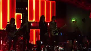 Intro + Are you ready? Måneskin Mamamia